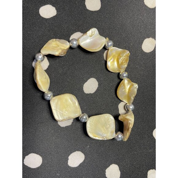 shell beaded stretch bracelet silver beads boho beach - Picture 3 of 7